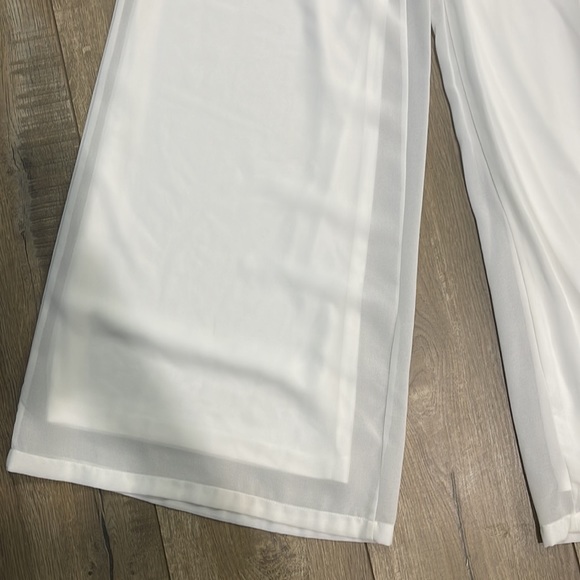 Fashion nova off shoulder crop top and flowy pant - Picture 9 of 10